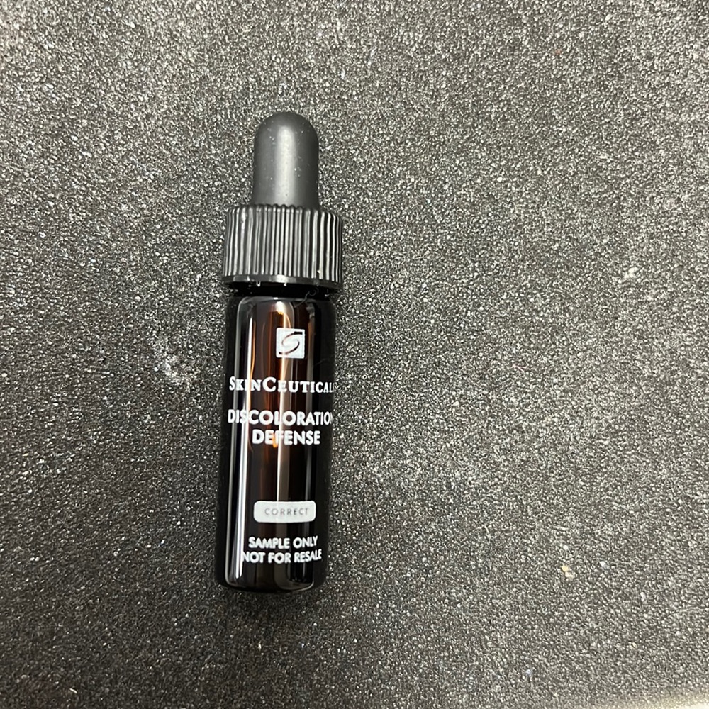 Skinceuticals Discoloration Defense